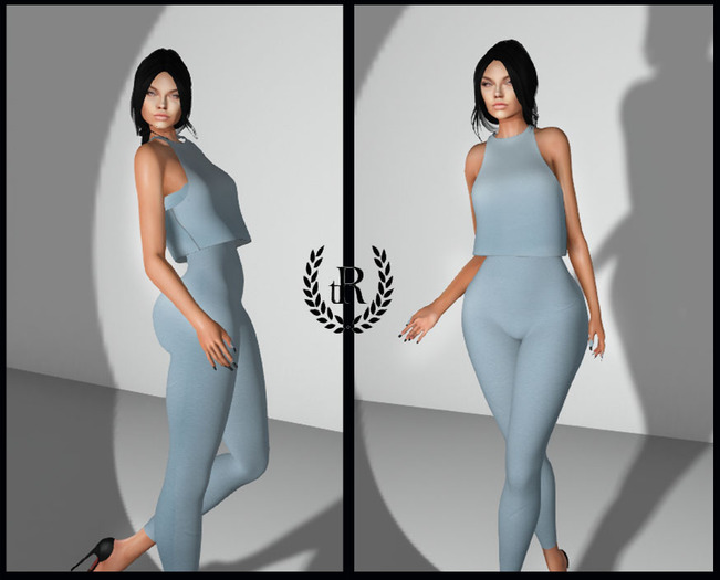 The Rove - Baby blue minimalistic outfit