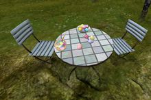 Easter/ I paint my eggs- je peinds mes oeufs (BOX)