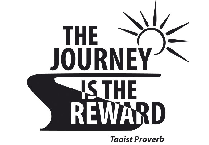 {Q-Essentials}Rewarded Journey Wall Decal