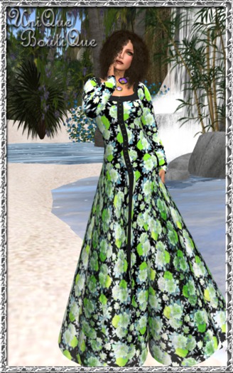 *UniQue* Peasant Dress Green