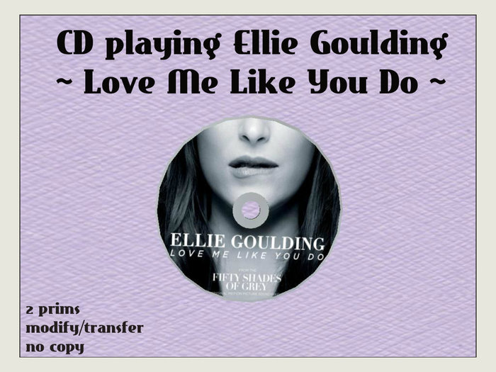CD playing Ellie Goulding -Love Me Like You Do