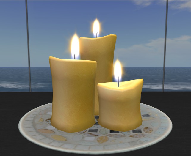Candle Arrangement 4 Gold