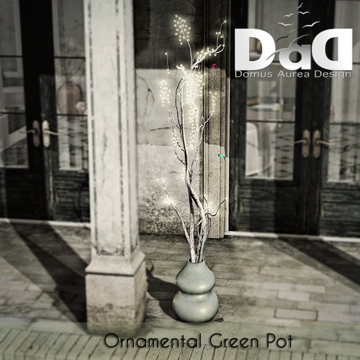 DaD DESIGN "Ornamental Green Vase with butterflies" c/m  box