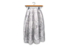 {amiable}Mesh Lace Long Skirt_White