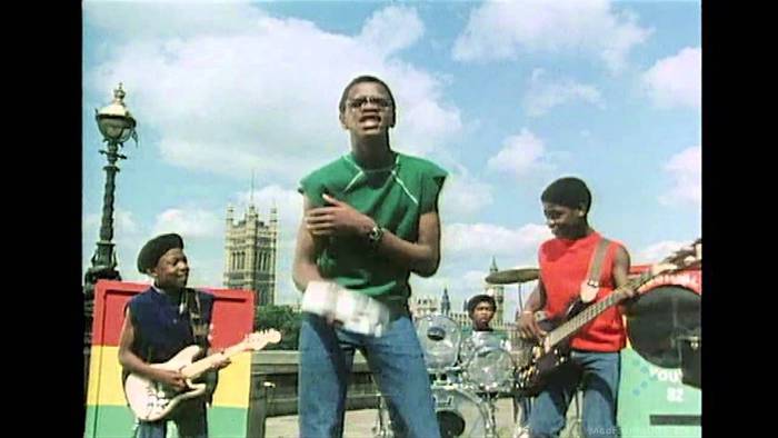 (TC)Musical Youth - Pass The Dutchie(ADD)