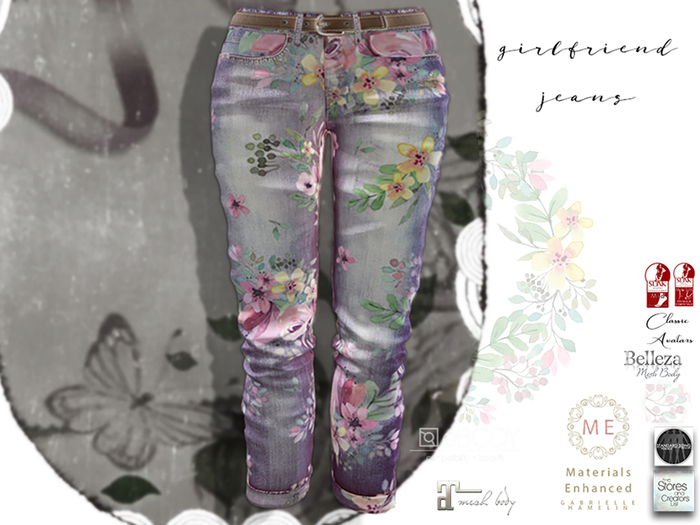 .::Pretty Things::. Girlfriend Jeans & Strappy Sandals