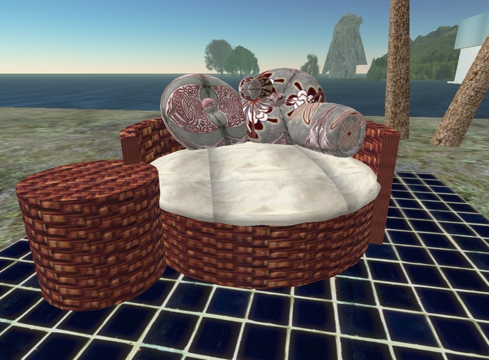 Lounger Poolside Dark, romantic lovers cuddle, copy&mod