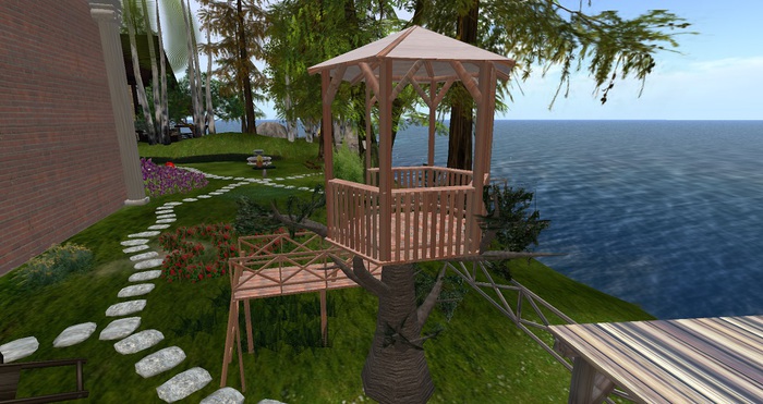 Tree House