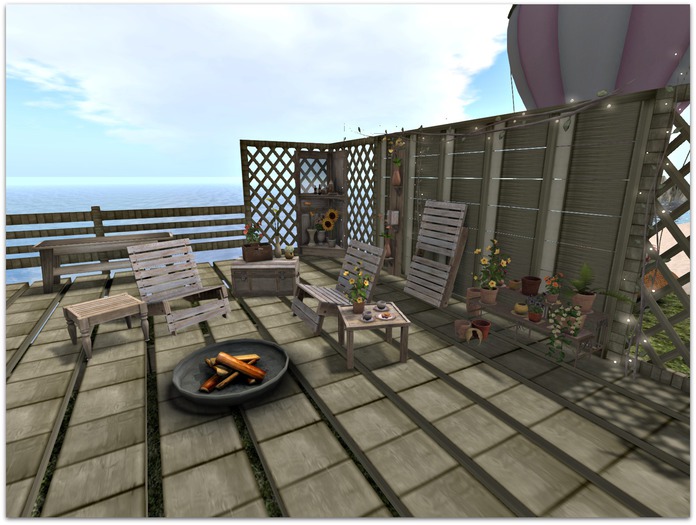 Lounge Deck Hickory