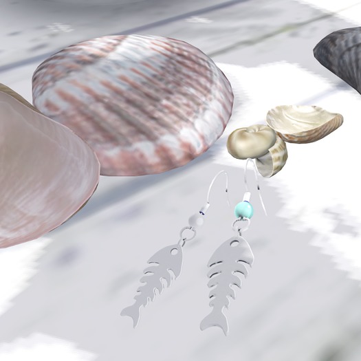 Toan - fishbone earrings