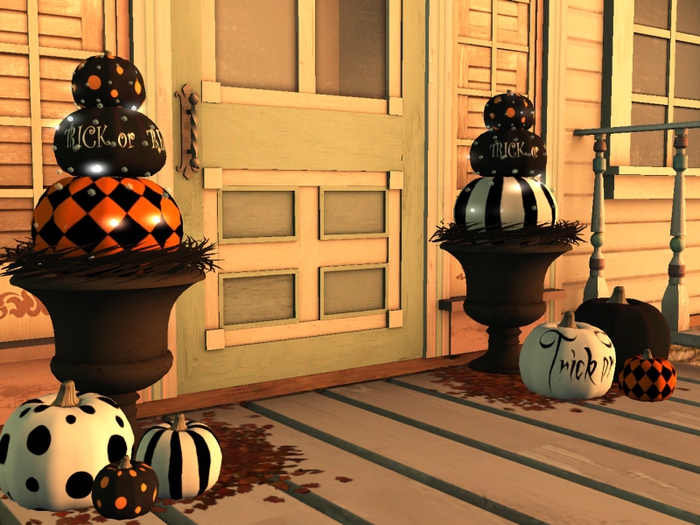 LOVE - PORCH PUMPKINS - FRIGHT PUMPKINS OUTDOOR DISPLAY