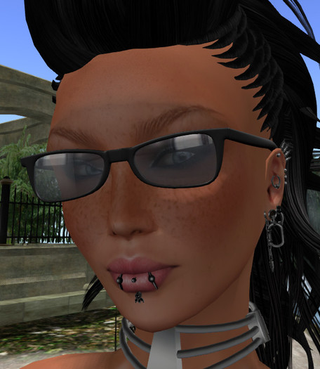 P083 ICEE glasses black