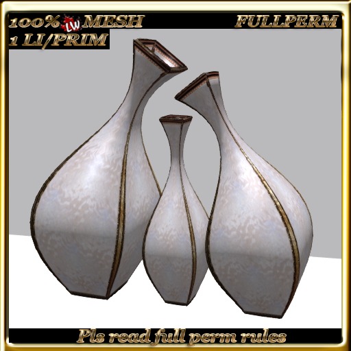 LW_ 3 Decorative Vases 2