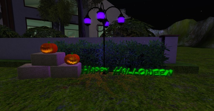 Webbed Bush Halloween 