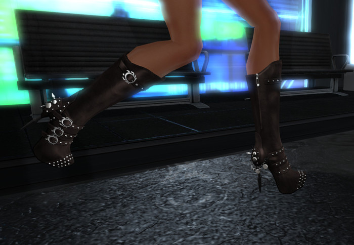 P074 Trespass boots brown-silver