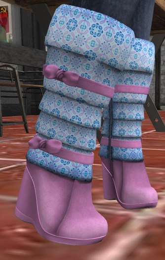 Pink Paisley Flake Boot - Winter Snuggles