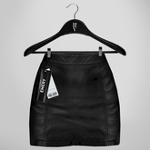 Emery Barb Leather Skirt Black