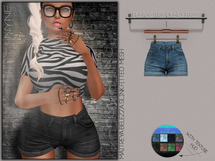 [NYNE] High Waist Shorts w. Hud (unpack me)