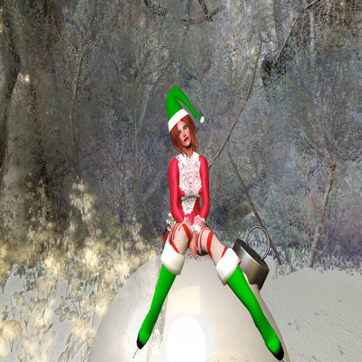 Inahnah Christmas Elf