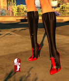 P119 SOLVEIG boots black red