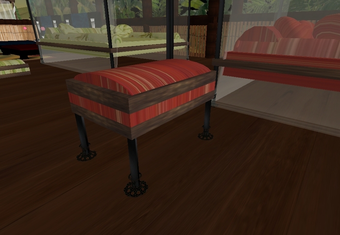 Kamapua'a Outdoor Love Bench