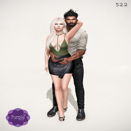 PURPLE POSES - Couple 522