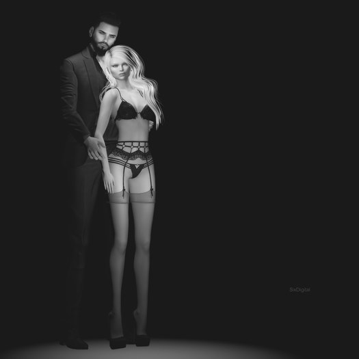 Pose It - Hold Me {Boxed}