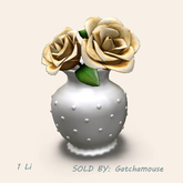 -tb- Small Vase of Roses - Yellow