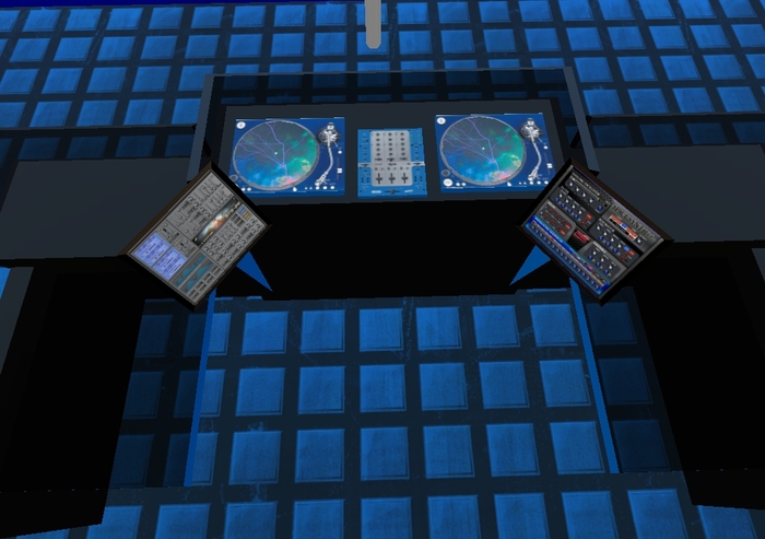 Black/light blue booth w/spin