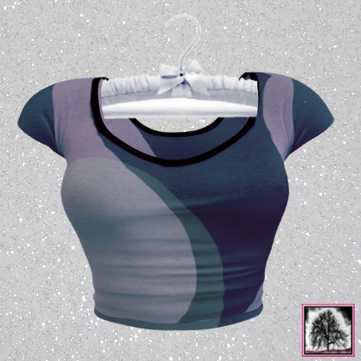 .:WinTeRwooD Designs:.Crop Top-Blue Geo