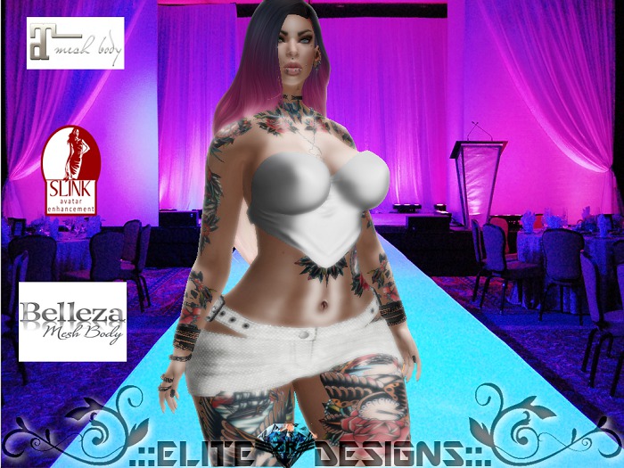 .::ZR::. Lowrise Buckled Shorts White