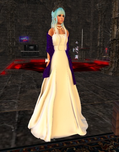 NEW GIFT Dress mesh "Queen"