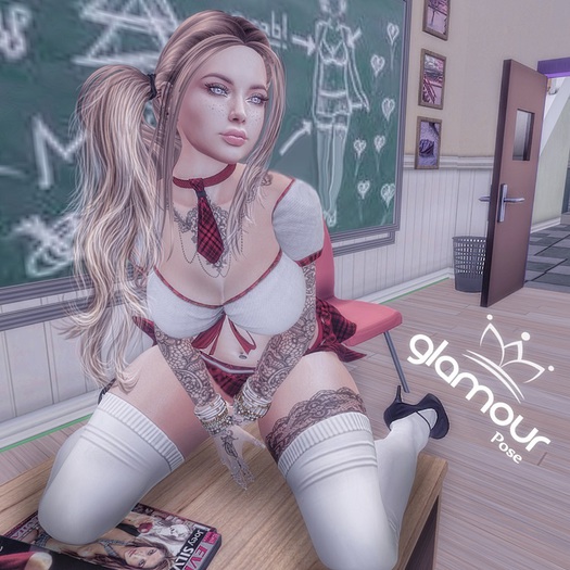 ::GR::Pose - Female 16