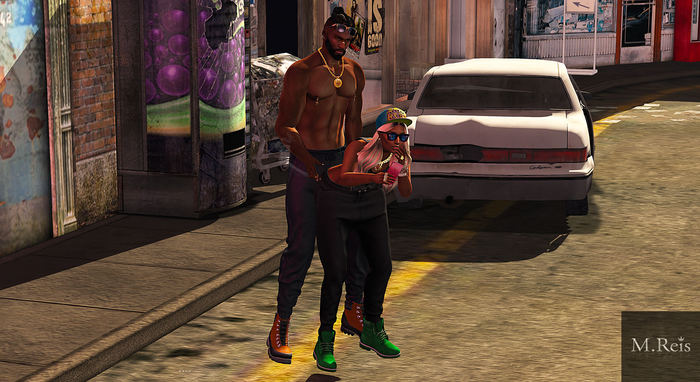 {M.Reis} Couple selfie + Cell Phone