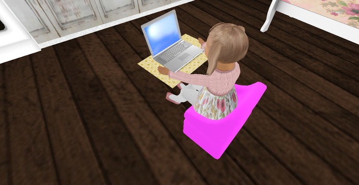 Pied Piper Baby Laptops