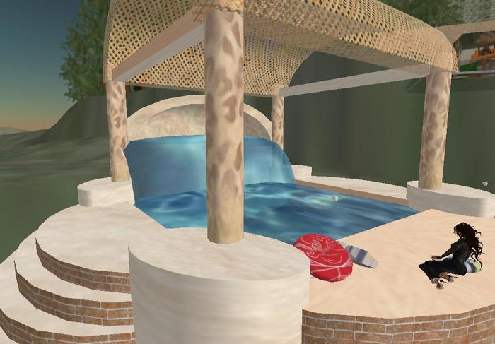 Relaxing Pool w/waterfall