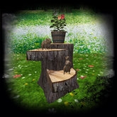 Log end table W/Shelves, chipmonks & flowers 5 prims