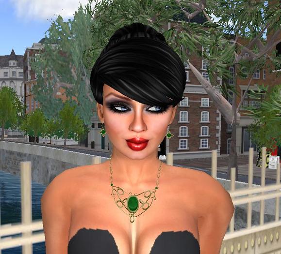 Medieval Green Jade Jewelry Set