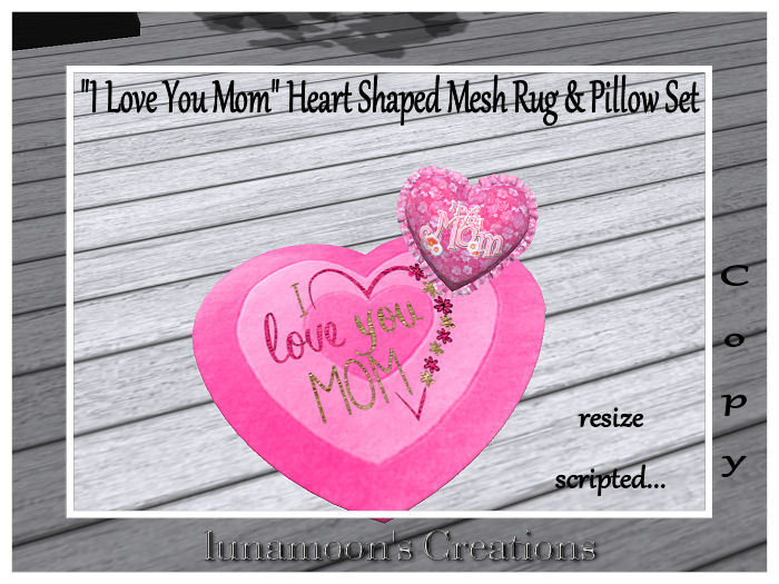 "I Love Mom" Heart Shaped Mesh Rug & Pillow Set