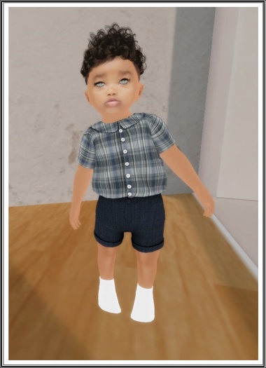 BBB: Brailon Gray Plaid Shorts Outfit