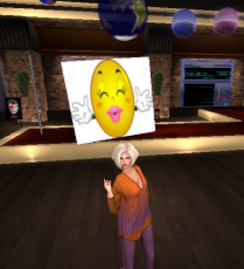 HOSTING HEAD SIGN KISS YA