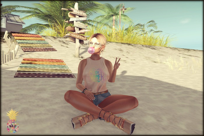 .rox. Peace.Beach.Love {boxed}
