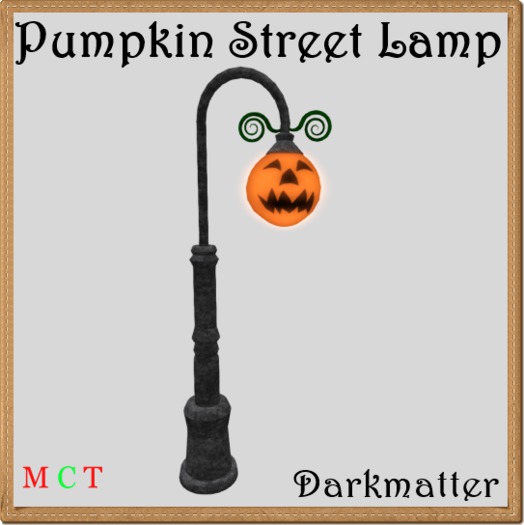 Pumpkin Street Lamp