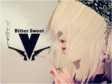 >:: Vee ::< 10 Bitter Sweet Creatures