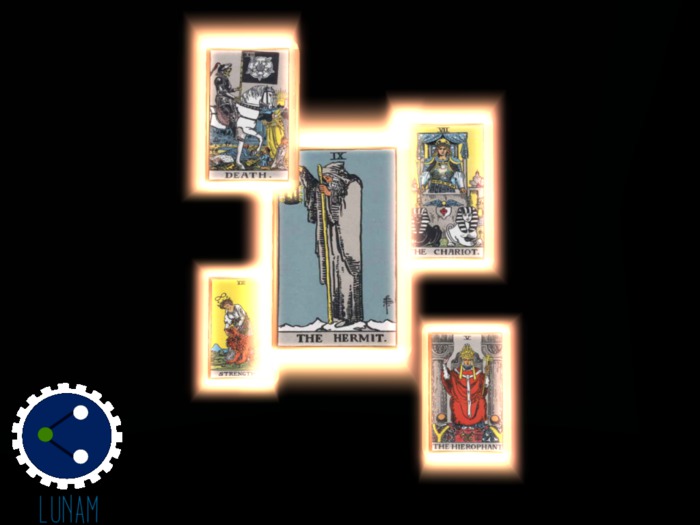 ~LuC~ Portable Tarot Reading Accessory