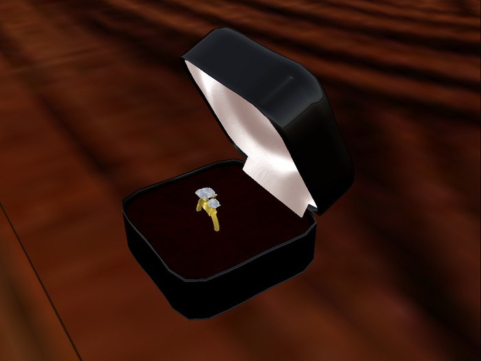 gold ring 3 diamond boxed