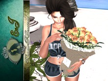 A sweet of bunch roses yellow