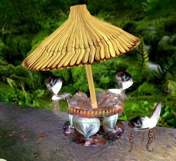 Tiki Beach Table + clownfish