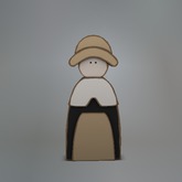 Wooden Pilgrim Woman Mesh Yard Sign