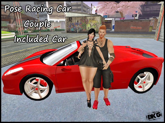 DK'G Animated Pose Racing Car Couple